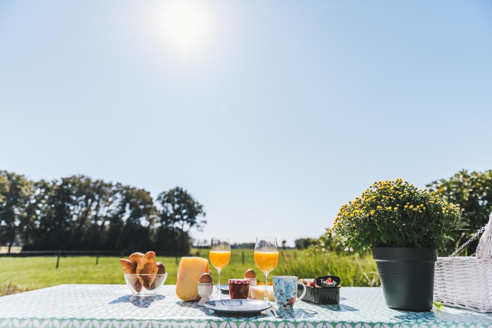 Bed&Breakfast de Lindevallei Oldeberkoop Eksteriør billede